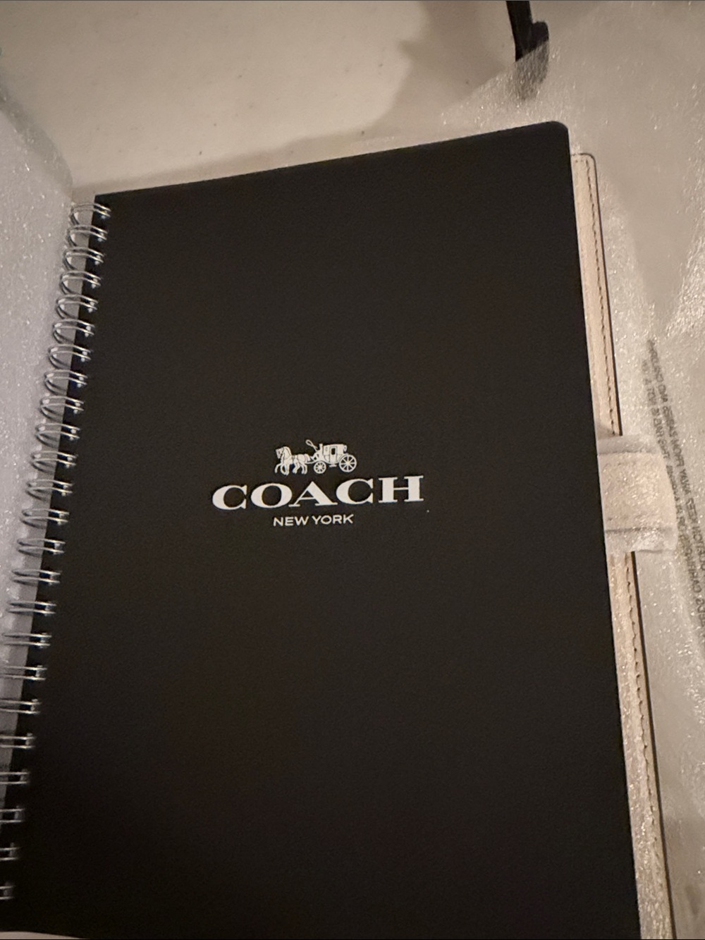 Coach NWT Chalk White Logo C’s Notebook Cover with Snap Closure - Picture 7 of 11